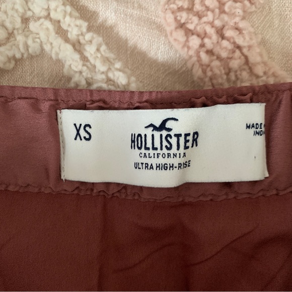 Mauve Satin Skirt - New, Unworn - Picture 2 of 4